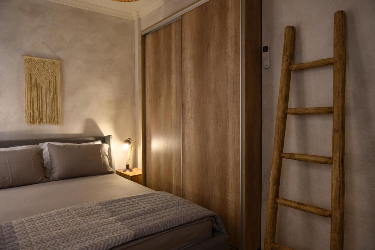 The In Town Apartment - With A Private Terrace Corfu  Экстерьер фото